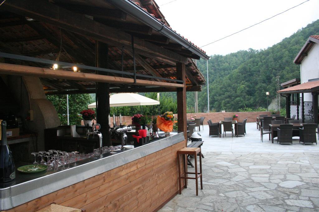 Agriturismo Cascina Del Vai Cairo Montenotte Extérieur photo