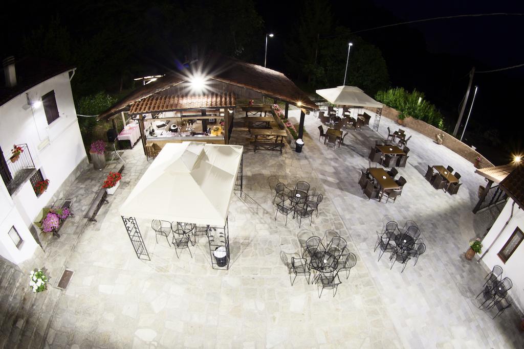 Agriturismo Cascina Del Vai Cairo Montenotte Extérieur photo