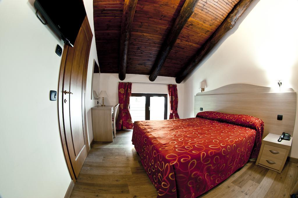 Agriturismo Cascina Del Vai Cairo Montenotte Extérieur photo