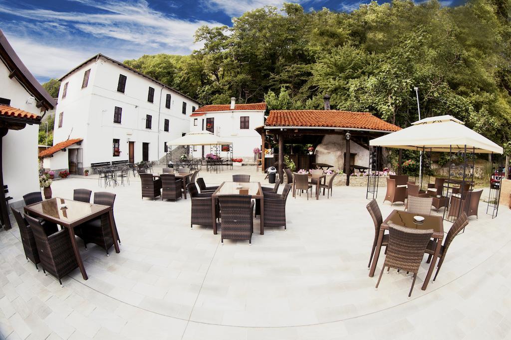 Agriturismo Cascina Del Vai Cairo Montenotte Extérieur photo