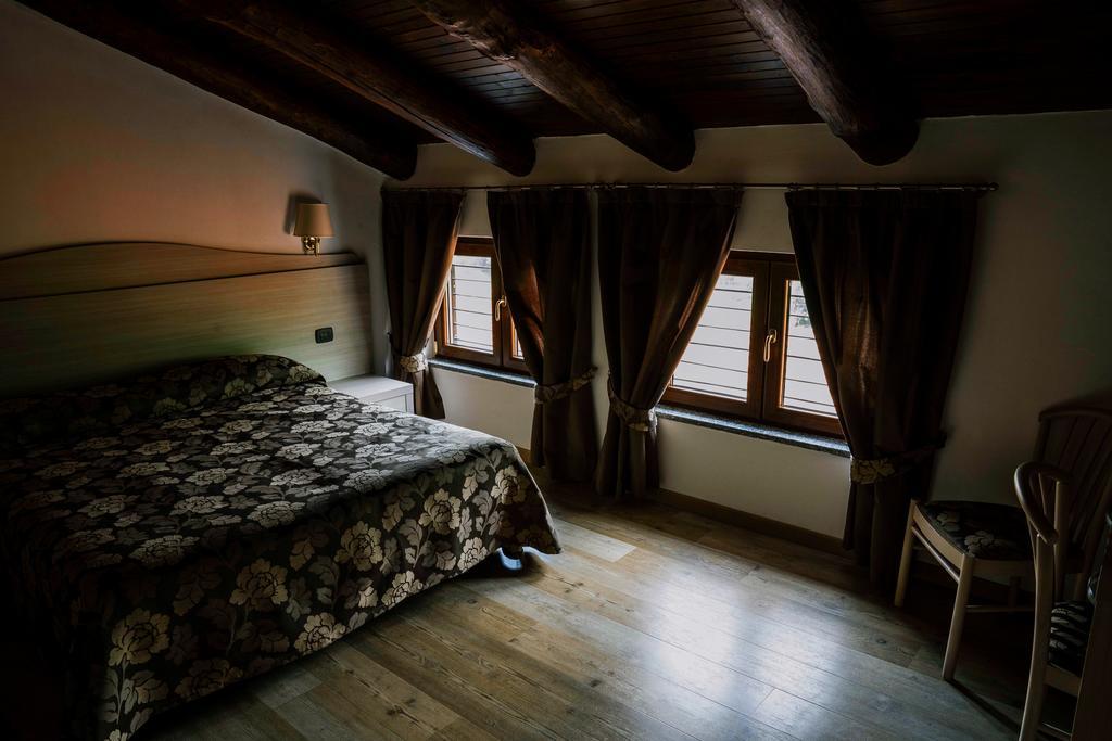 Agriturismo Cascina Del Vai Cairo Montenotte Extérieur photo