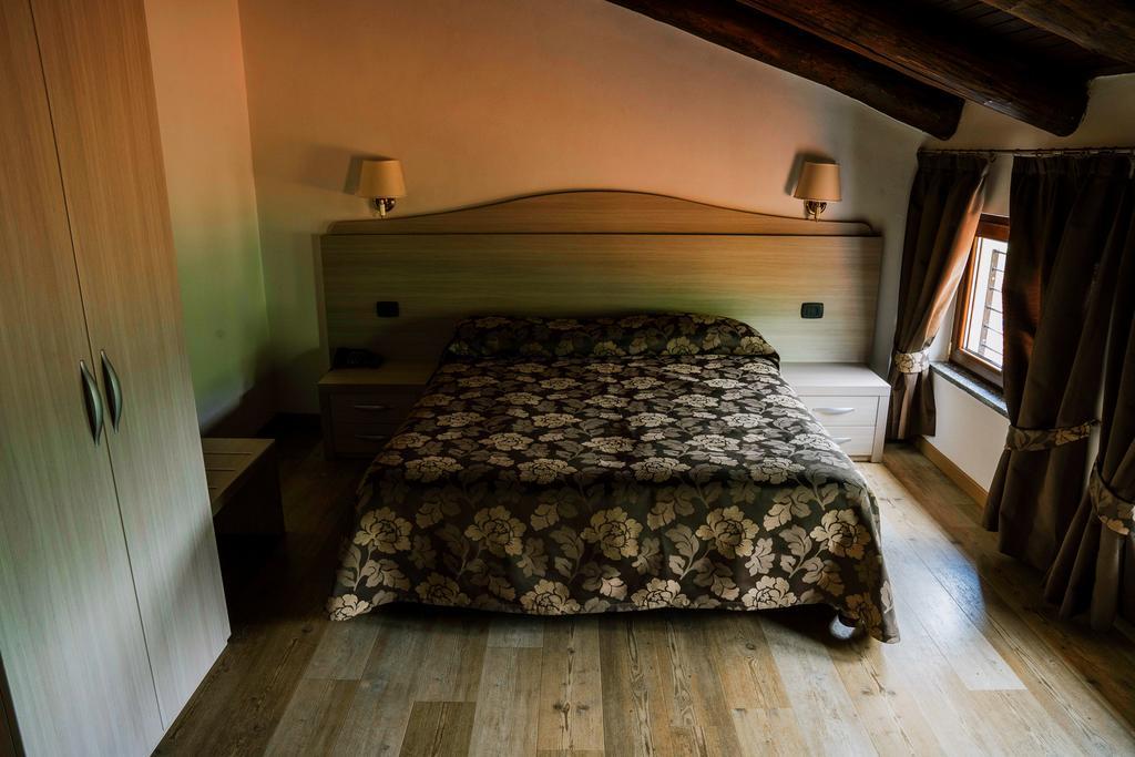 Agriturismo Cascina Del Vai Cairo Montenotte Extérieur photo